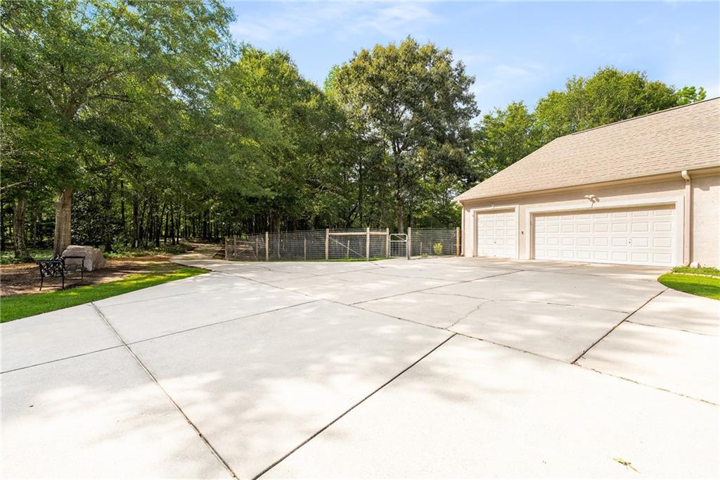 La Fayette Ridge - Residential