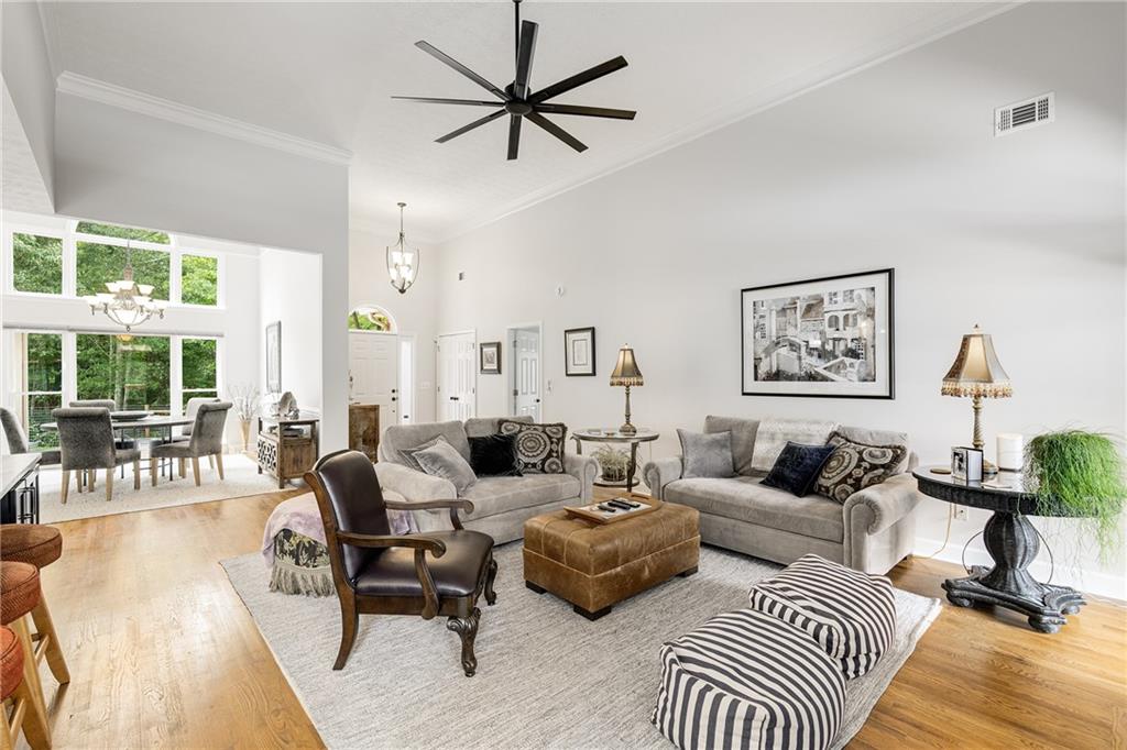 La Fayette Ridge - Residential