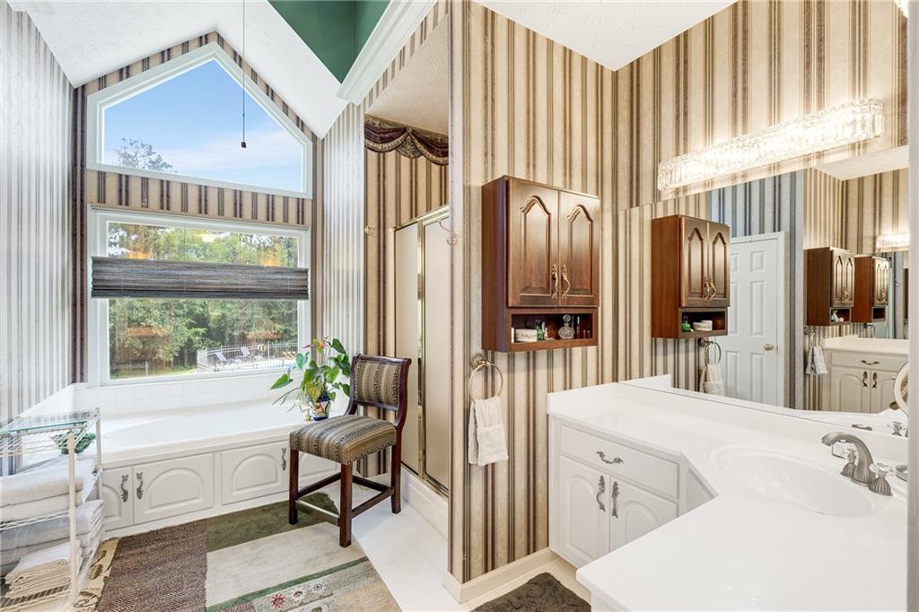 La Fayette Ridge - Residential