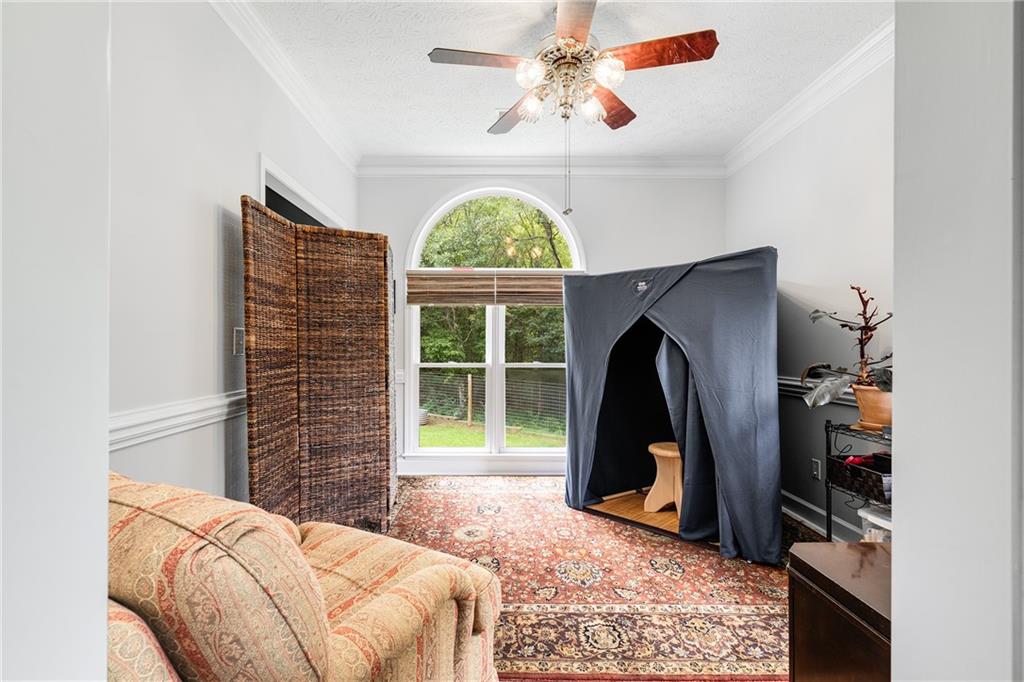 La Fayette Ridge - Residential