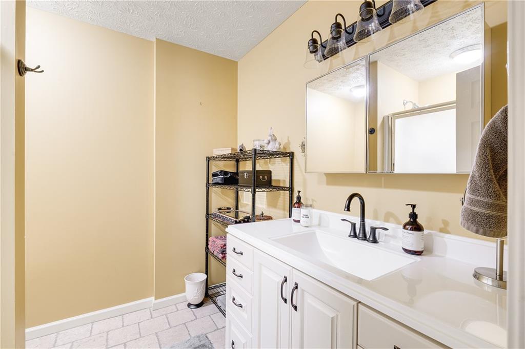 La Fayette Ridge - Residential