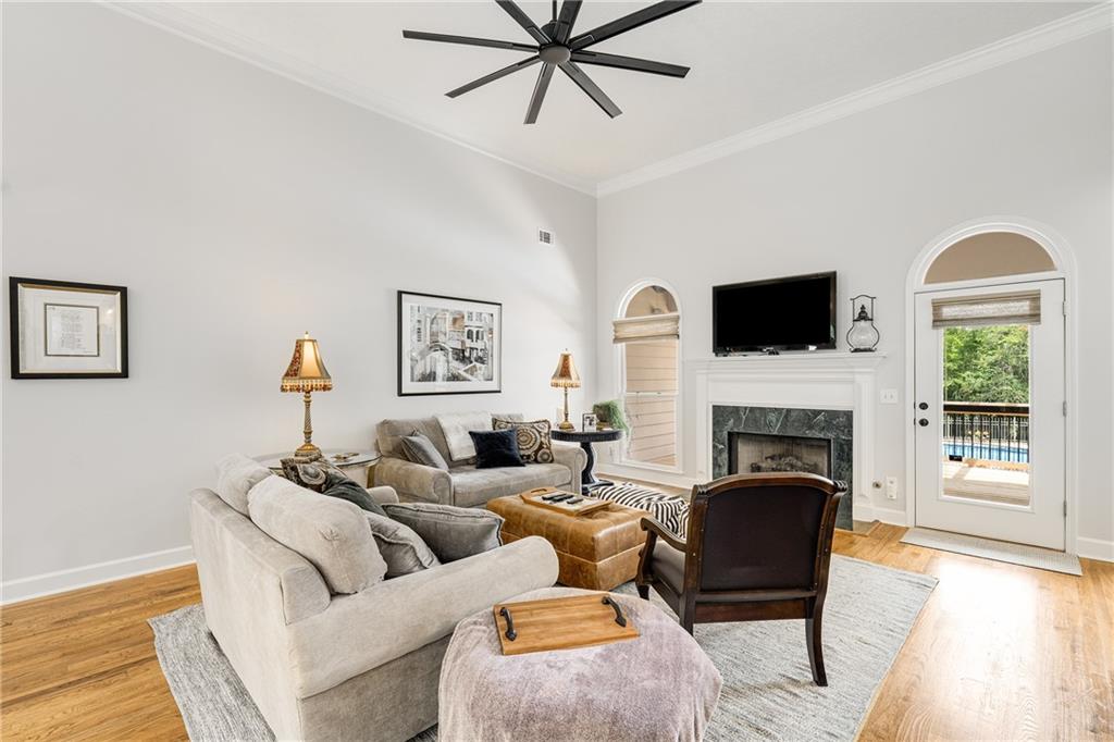 La Fayette Ridge - Residential