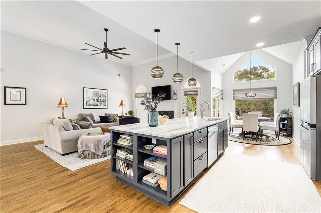 La Fayette Ridge - Residential