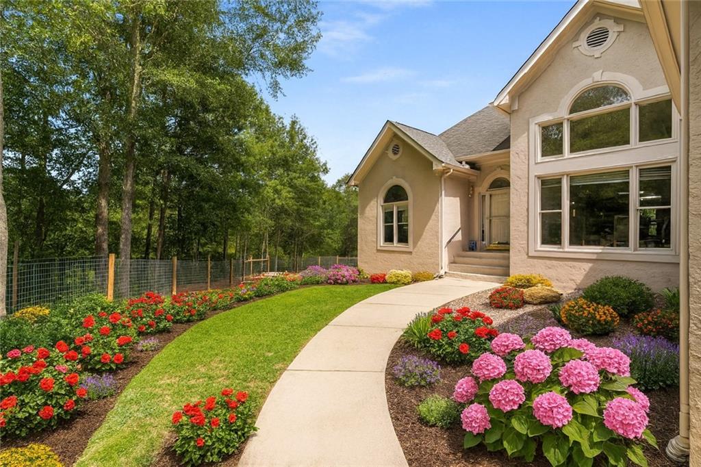 La Fayette Ridge - Residential