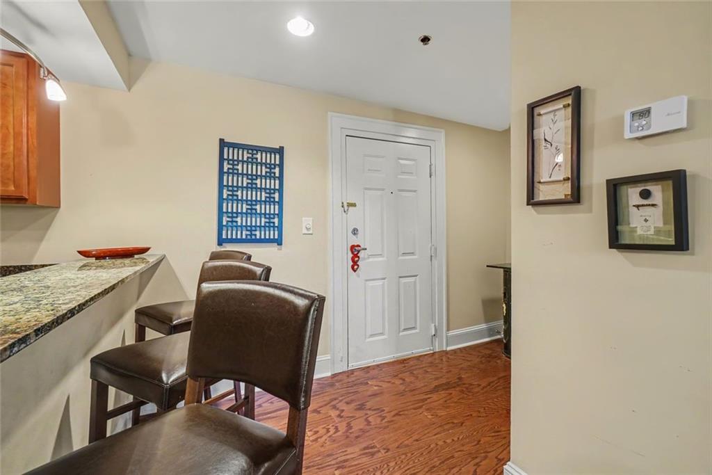 2855 Peachtree Road NE 205
