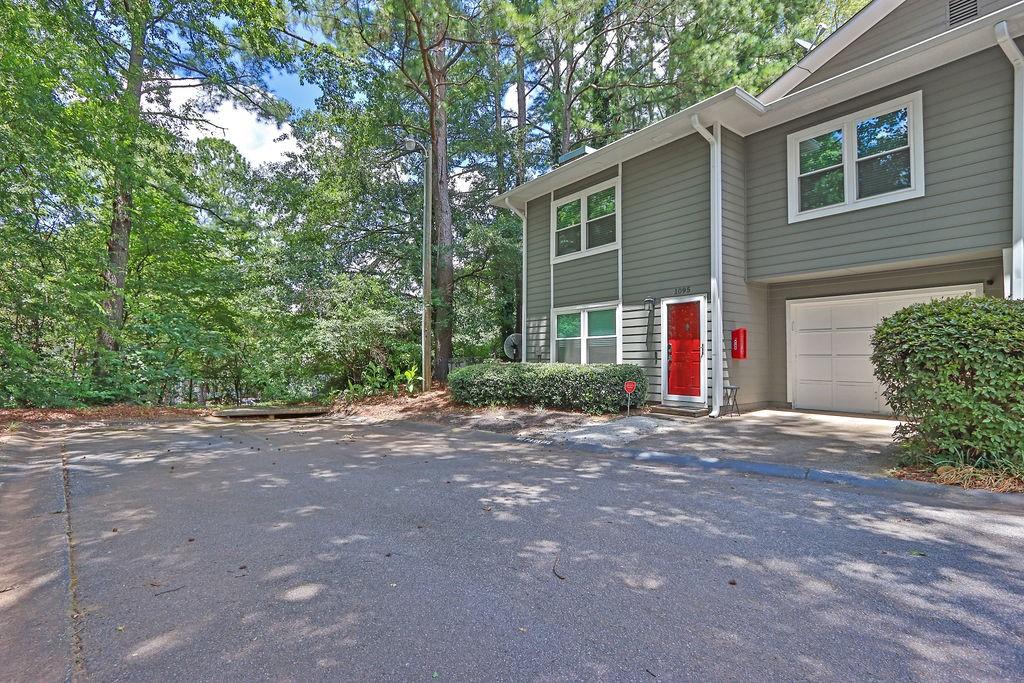 1095 Darby Court