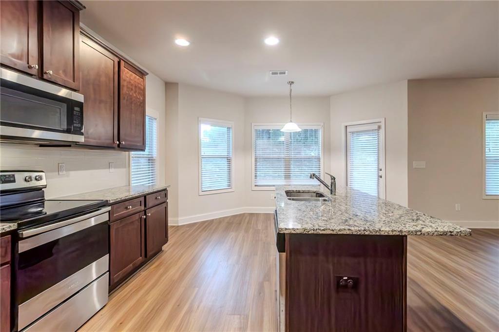 255 Dublin Way, Dallas, Georgia image 5