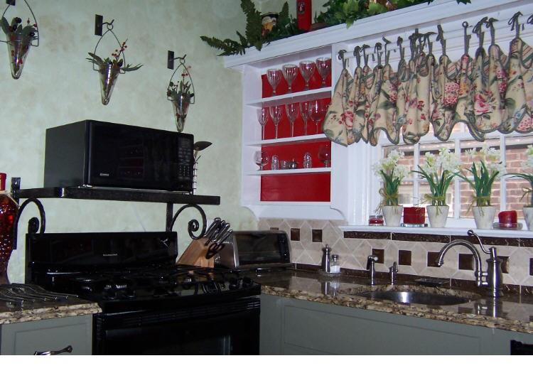 836 Ponce De Leon Terrace NE