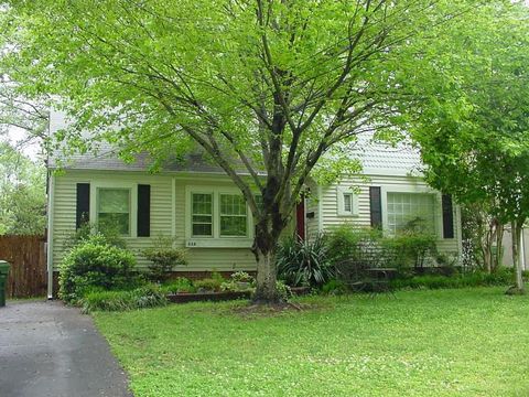 836 Ponce De Leon Terrace NE Atlanta GA 30306