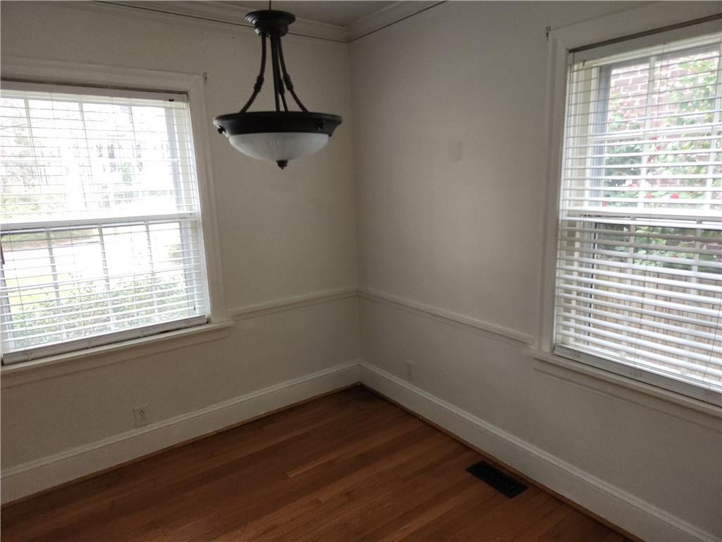 836 Ponce De Leon Terrace NE