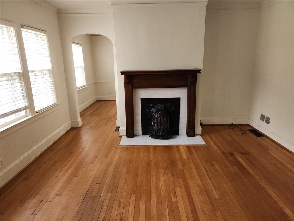 836 Ponce De Leon Terrace NE