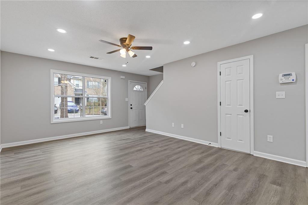 7074 Ravenwood Lane, Lithonia, Georgia image 5
