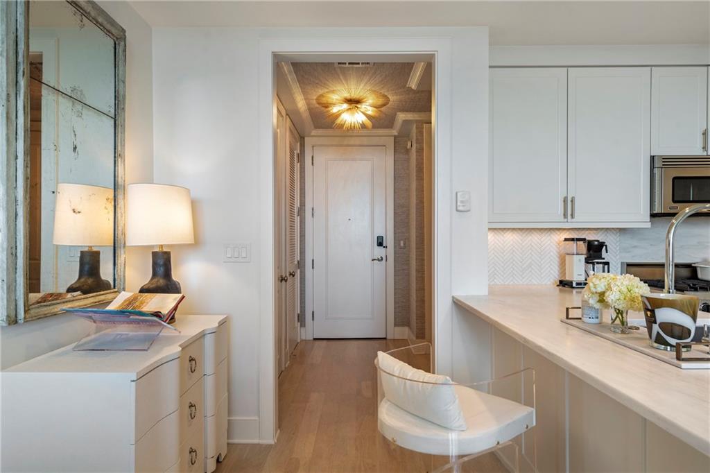 3630 Peachtree Road NE 2409