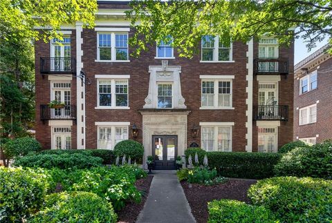Condo For Rent - 20 Collier Road #15<br/> Atlanta, GA 30309