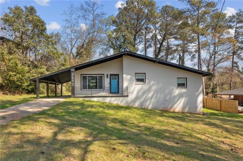 Homes For Rent - 2692 Rockcliff Road<br/> Atlanta, GA 30316