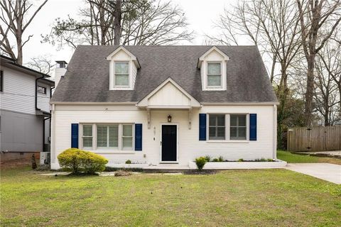 Photo of 467 E Pharr Road, Decatur, GA 30030 (MLS # 7732608)