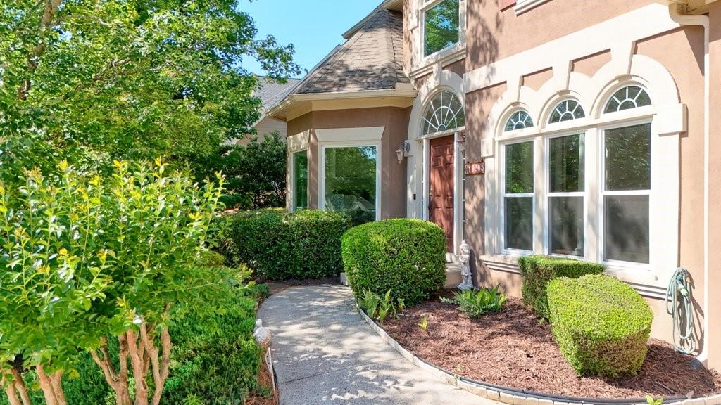 12305 Stevens Creek Drive
