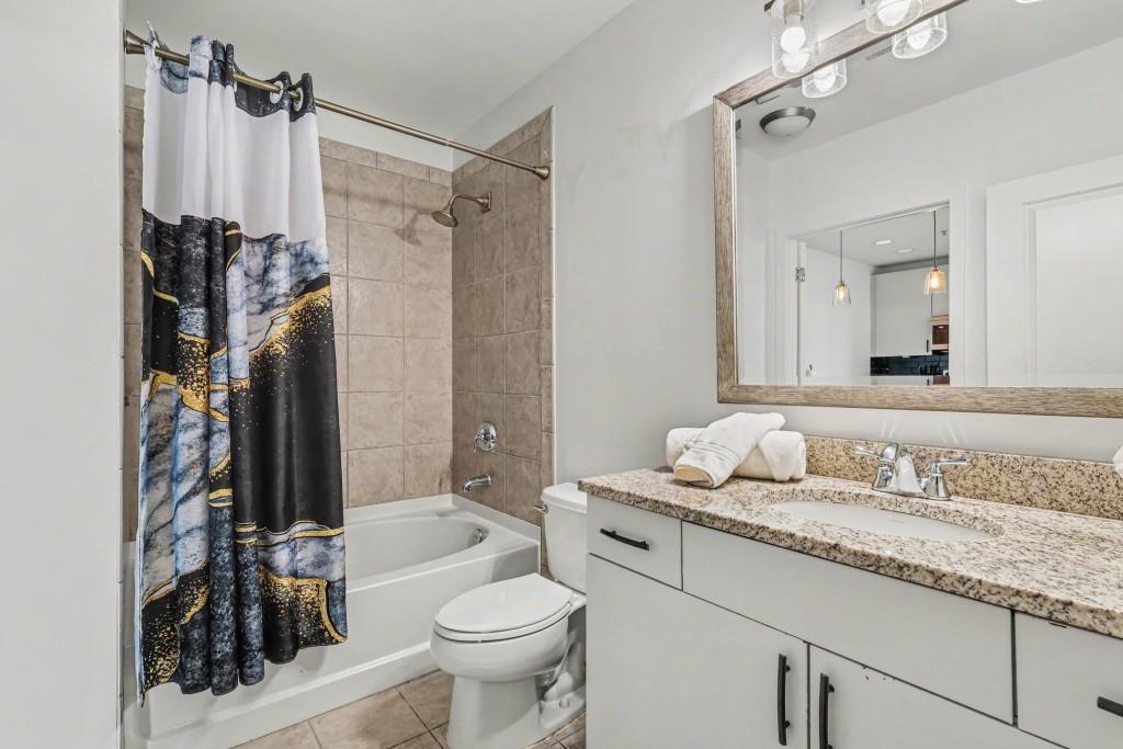 400 W Peachtree Street NW 1812