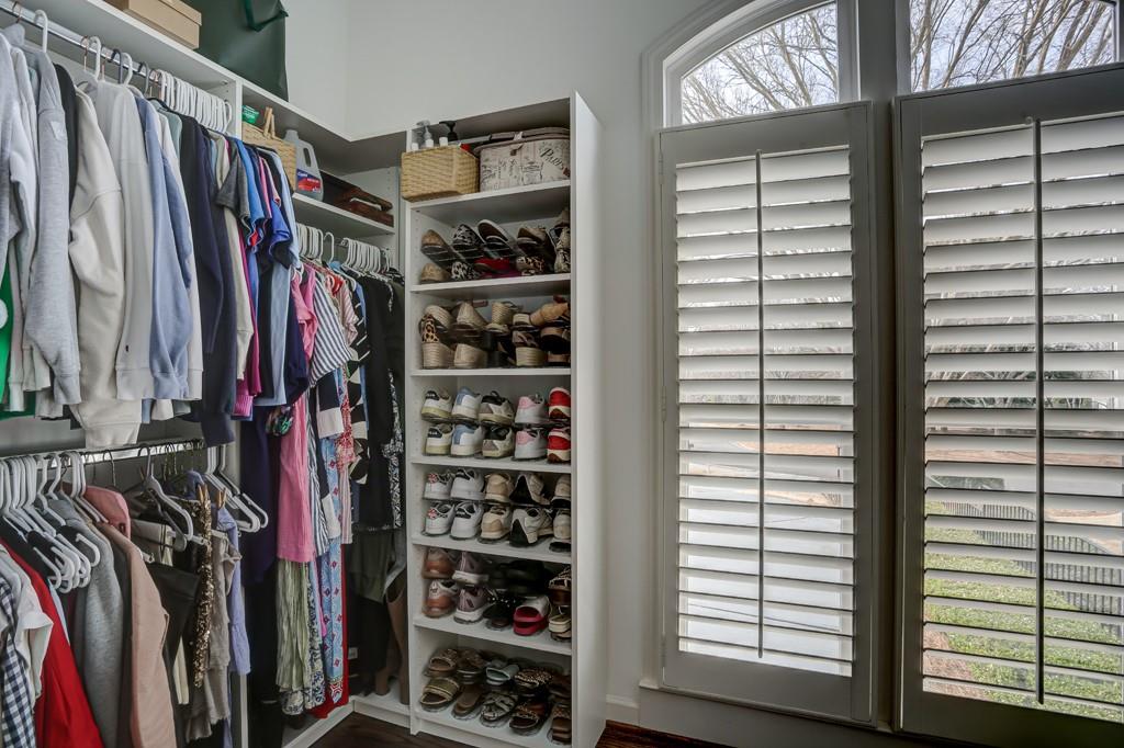 6640 Eastleigh Circle, Suwanee, Georgia image 42