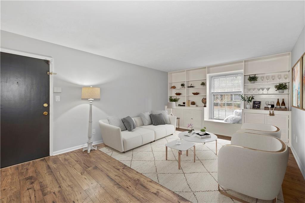 6700 Roswell Road 13A