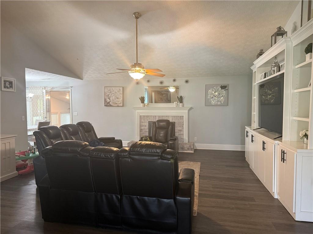 2303 Condor Drive