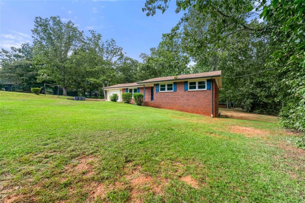 2921 Hill Circle