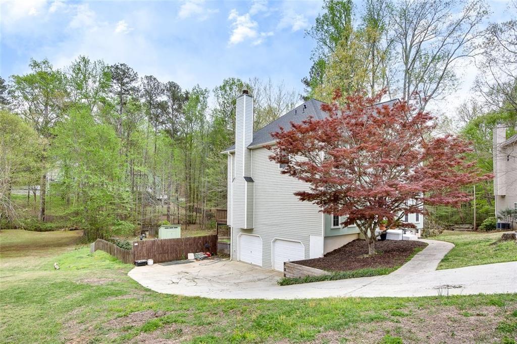 1772 BRITTANY CHASE NW