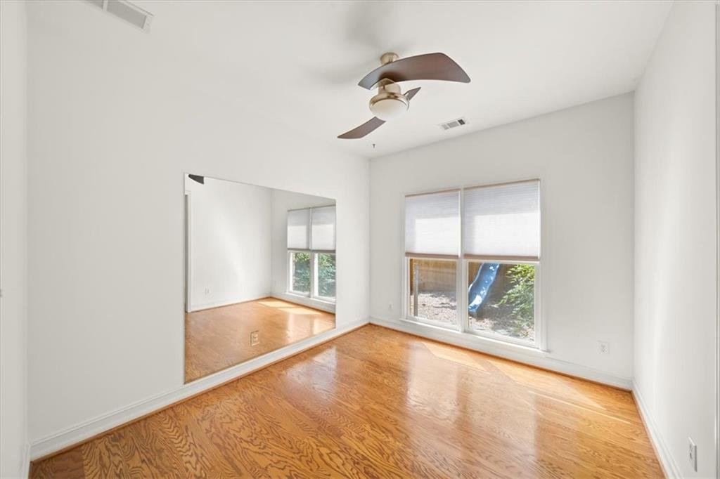 Oak Park - Residential