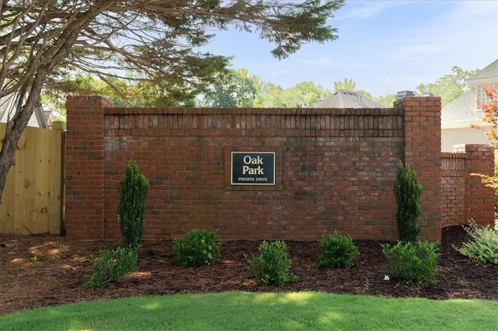 Oak Park - Residential