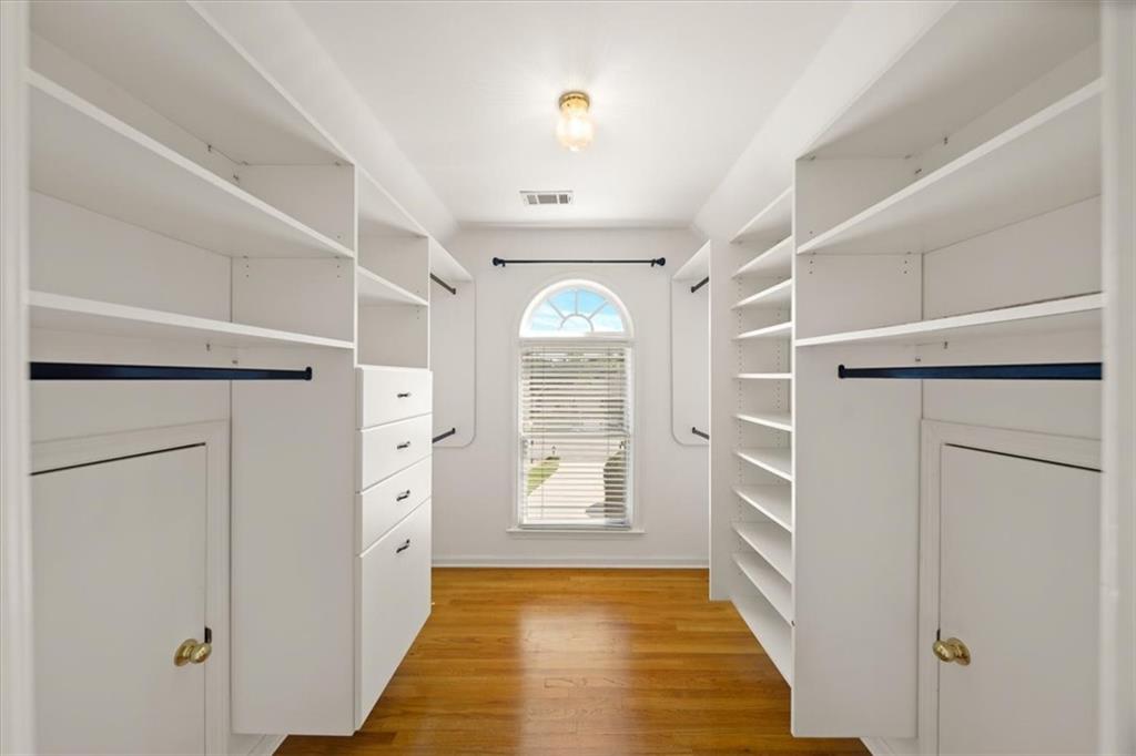 Oak Park - Residential