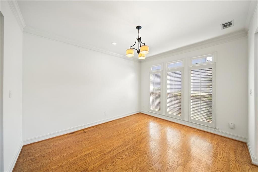 Oak Park - Residential