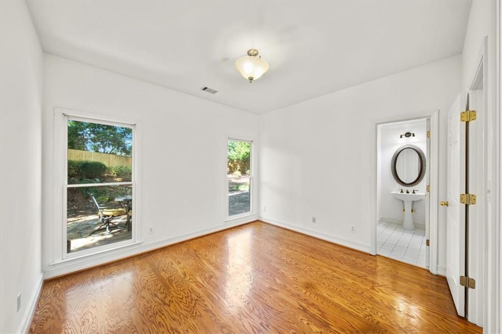 Oak Park - Residential