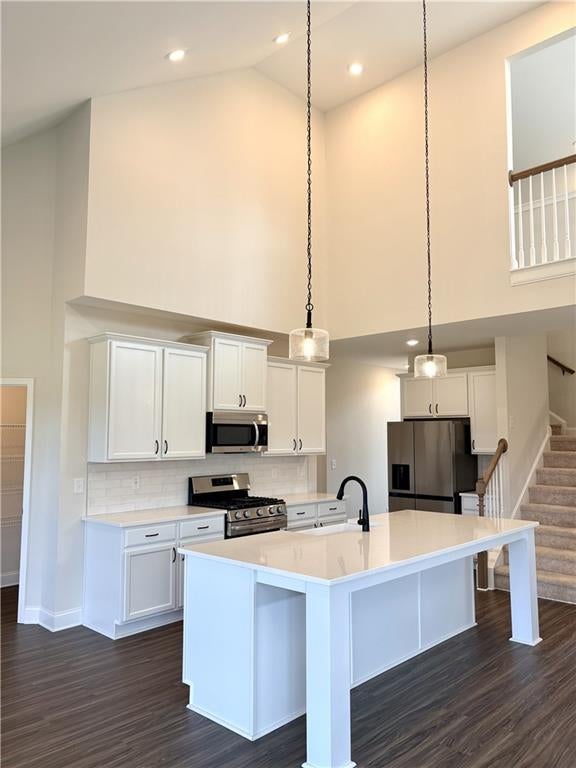 138 Torrey Pines Circle