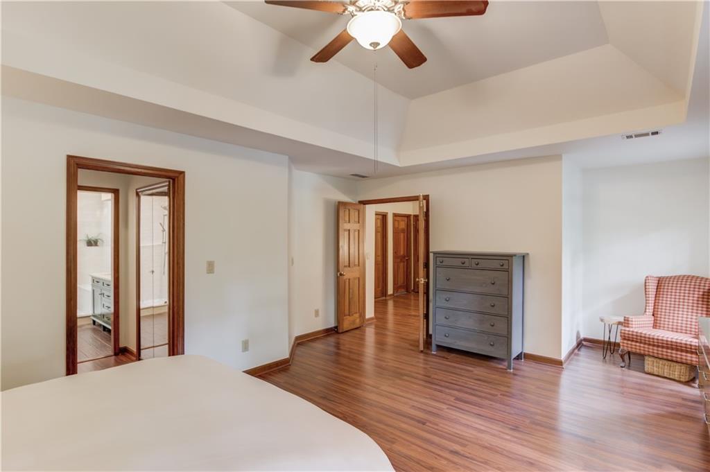 3741 Windhurst Drive, Lilburn, Georgia image 26