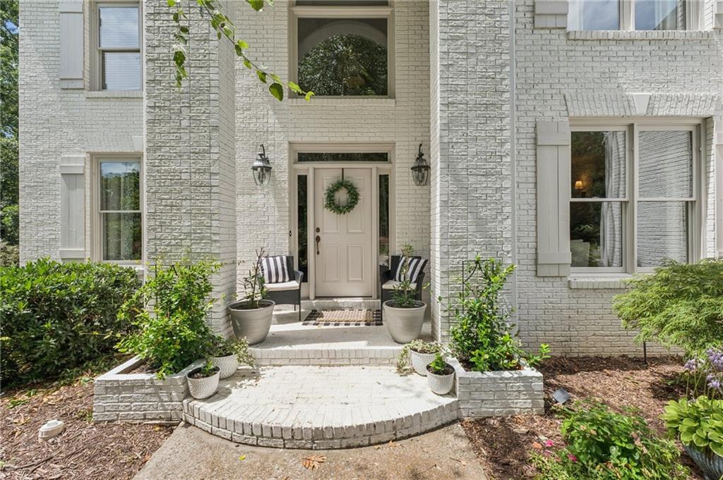 7235 Compton Circle