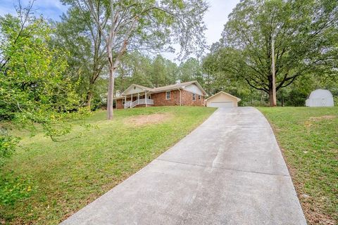 A home in Calhoun