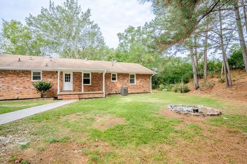 A home in Calhoun