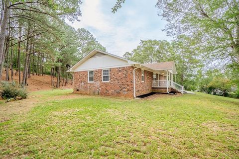 A home in Calhoun