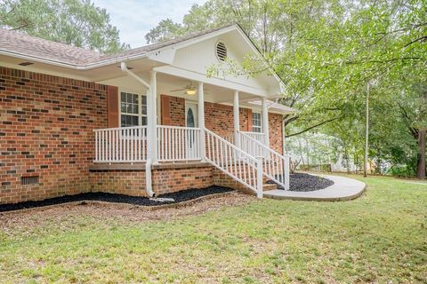 A home in Calhoun