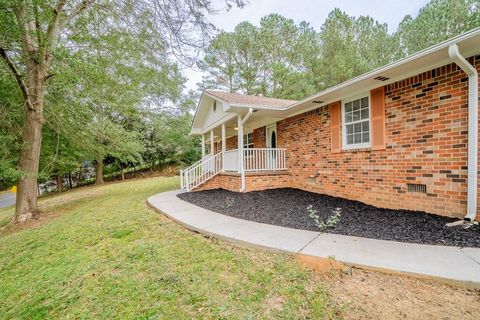 A home in Calhoun