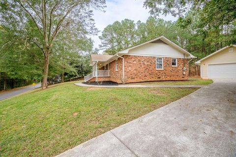 A home in Calhoun