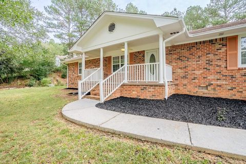 A home in Calhoun