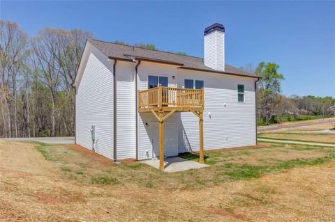 A home in Eastanollee