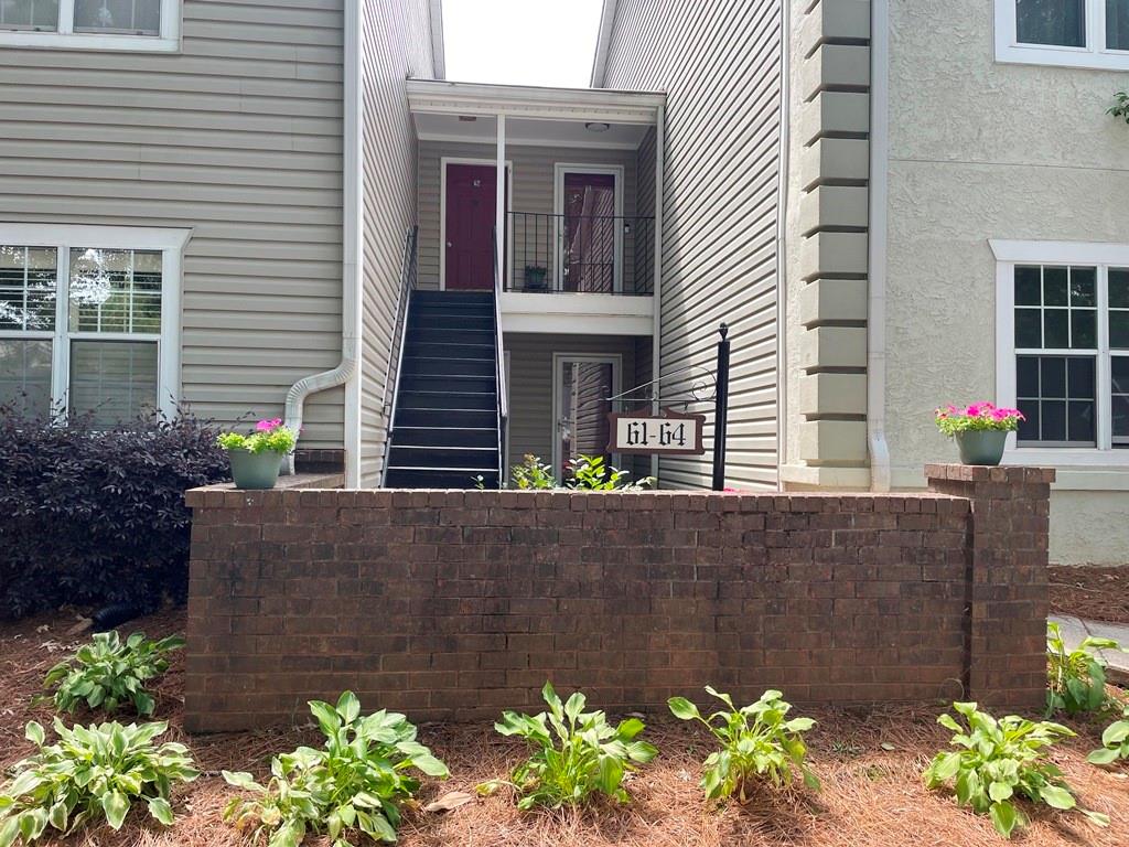 64 Devon Lane