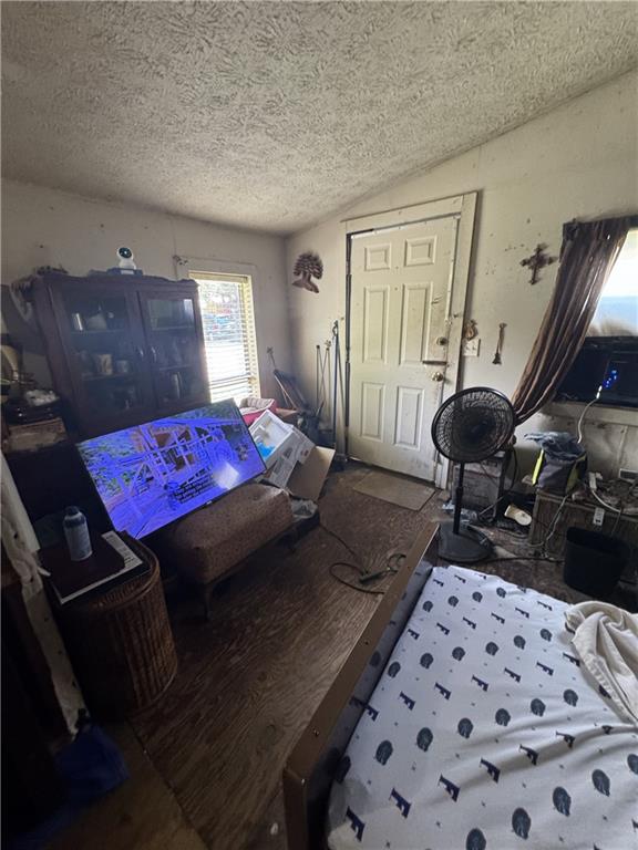 102 Oak Drive SE