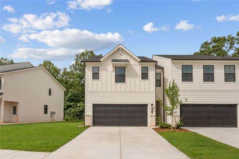 Townhouse For Sale - 7513 Clover Lane #121<br/> Hall County, Flowery Branch, GA 30542