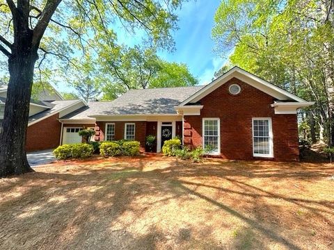 Photo of 7155 Roswell Road #40, Sandy Springs, GA 30328 (MLS # 7750367)
