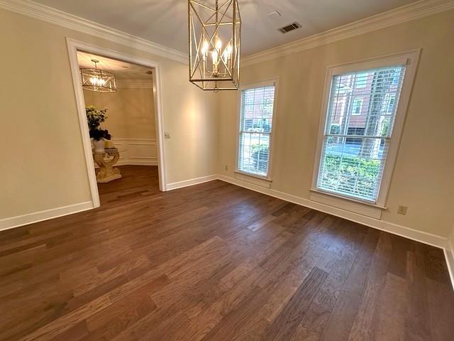 7155 Roswell Road 40