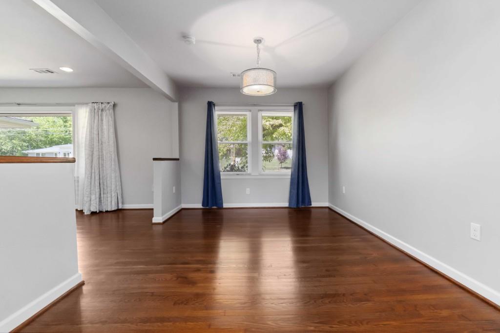 2218 Edgemore Drive, Atlanta, Georgia image 4