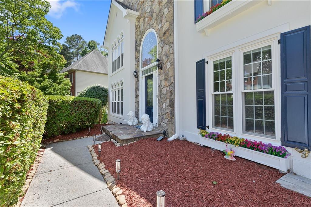 5706 Brookstone Walk NW